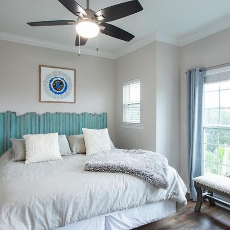 Lux Beatles Themed Beach Home, 5 Min Walk To Beach + Golf Cart, Dog Friendly! Destin Dış mekan fotoğraf