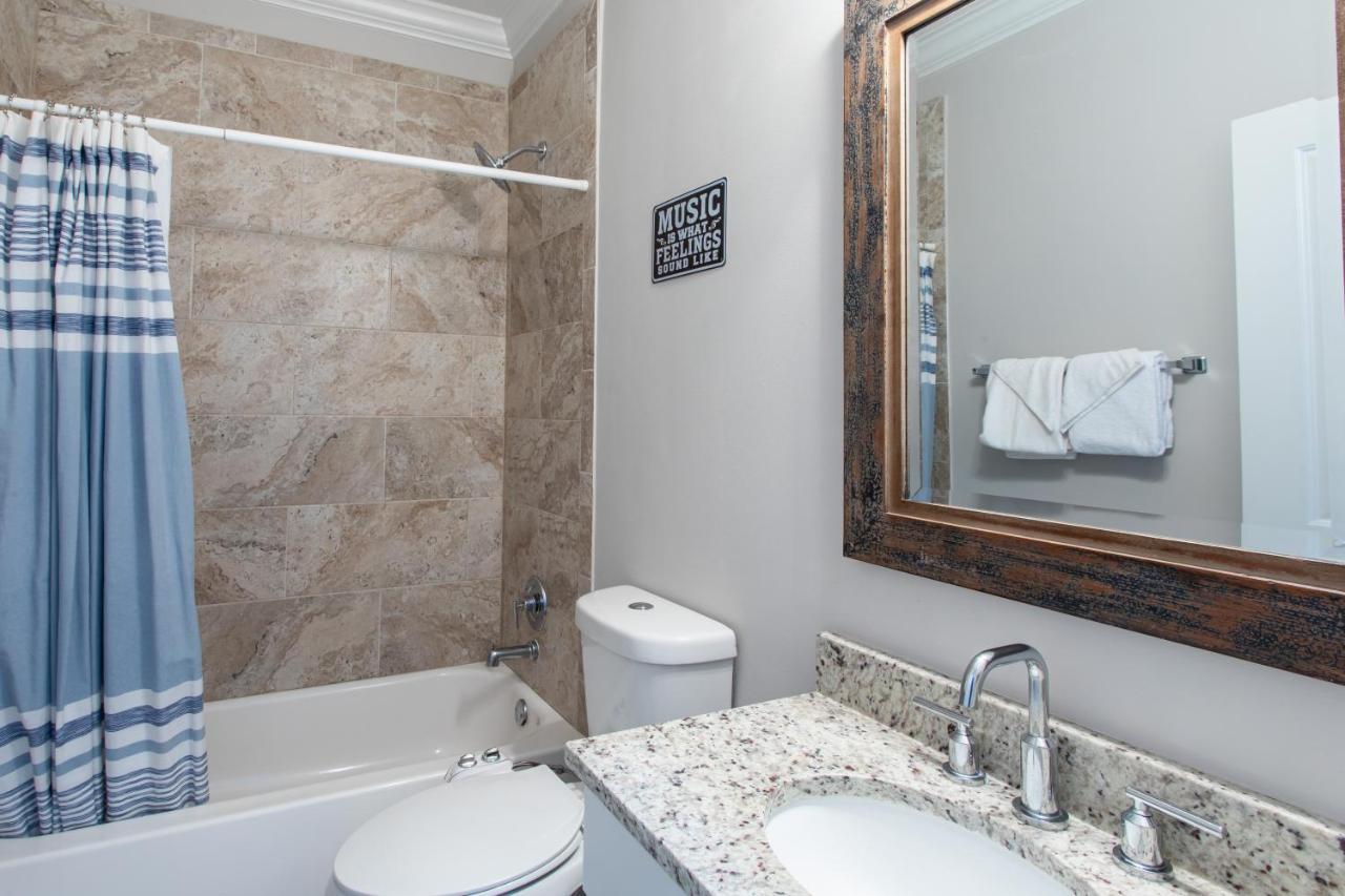 Lux Beatles Themed Beach Home, 5 Min Walk To Beach + Golf Cart, Dog Friendly! Destin Dış mekan fotoğraf